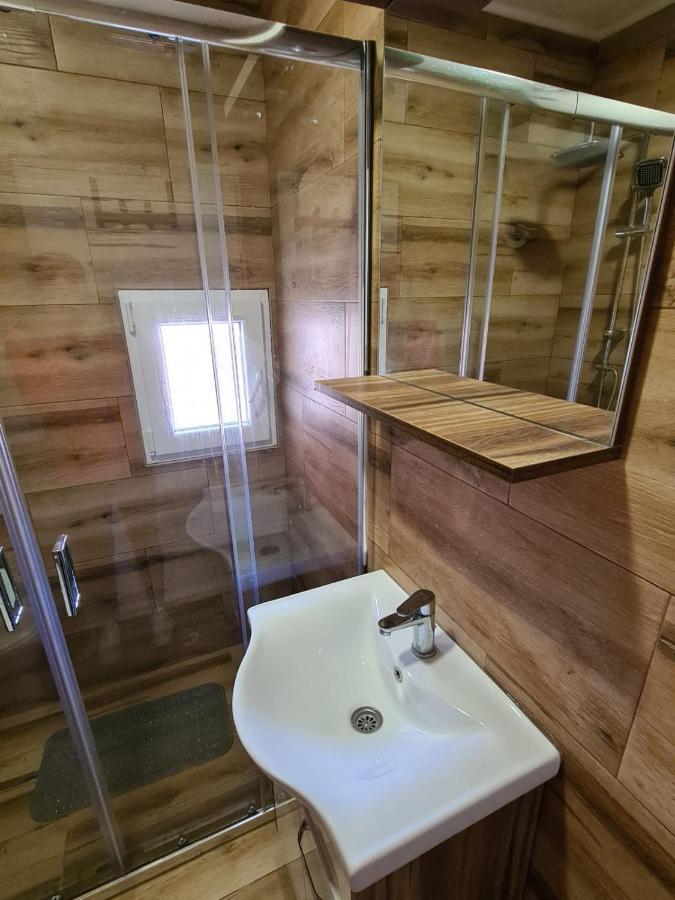 Apartman Petrov Donji Milanovac Exterior photo